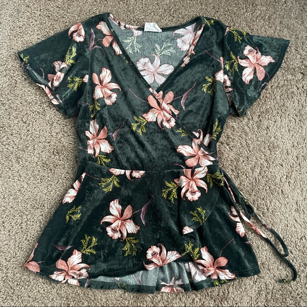 Floral wrap top